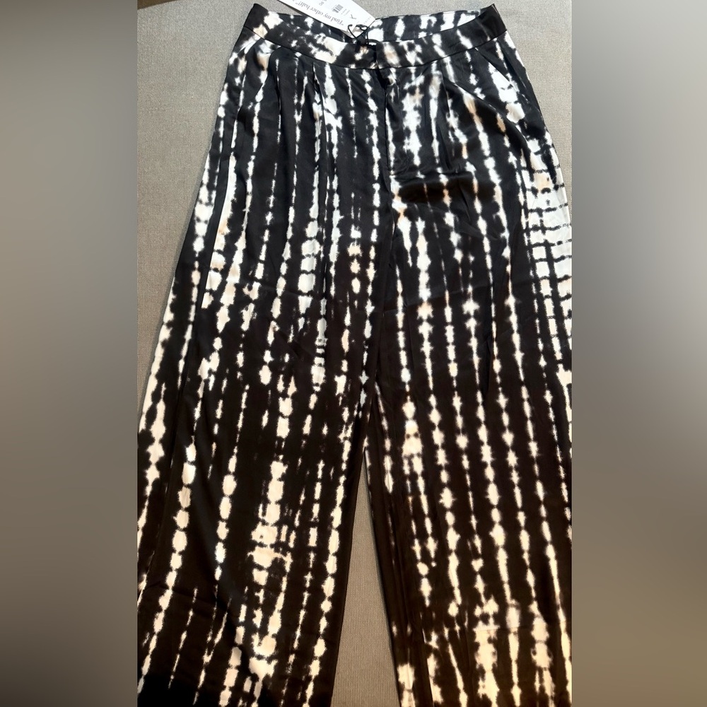 AKIRA Black and White Wide Leg Pants
